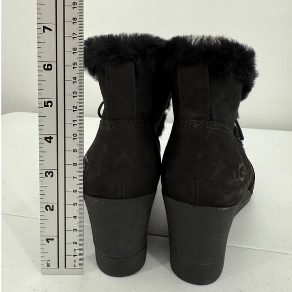 NEW UGG Women's Jeovana Black Wedge Heel Ankle Boot Booties Size 7.5 - Picture 6 of 10